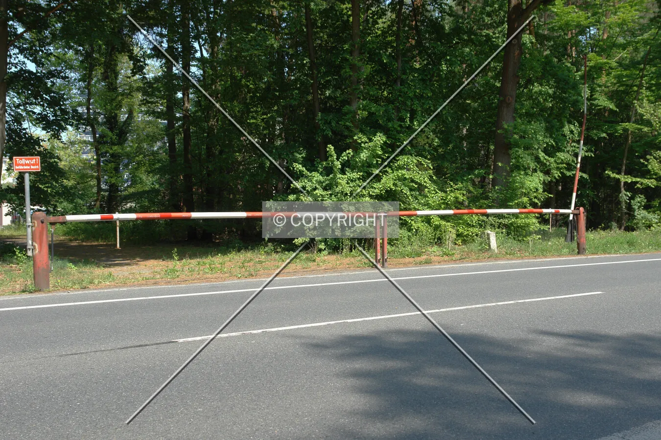 Closed barriers