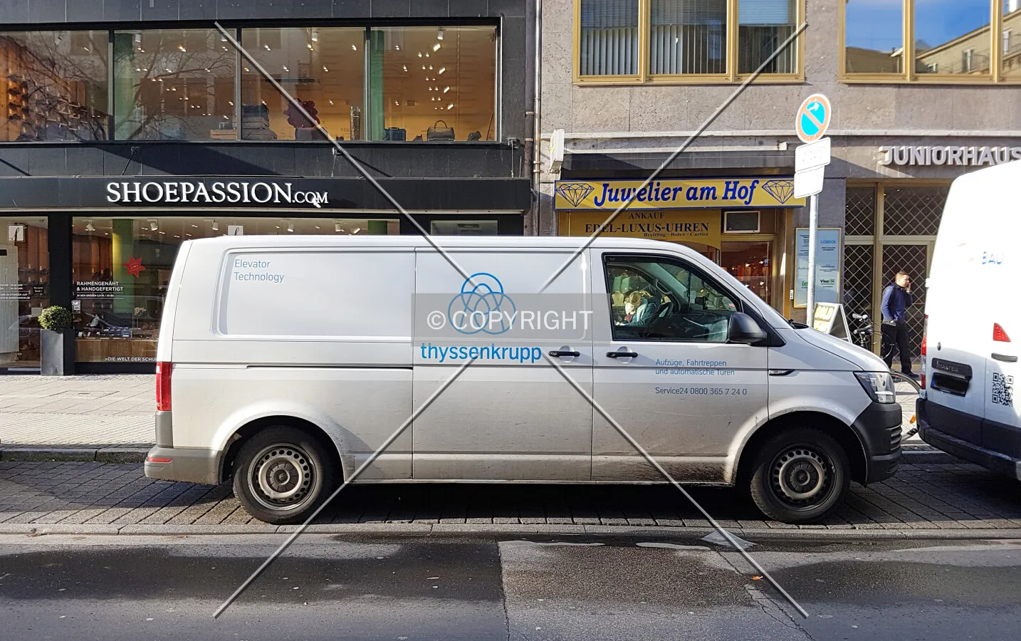 ThyssenKrupp Aufzüge service vehicle