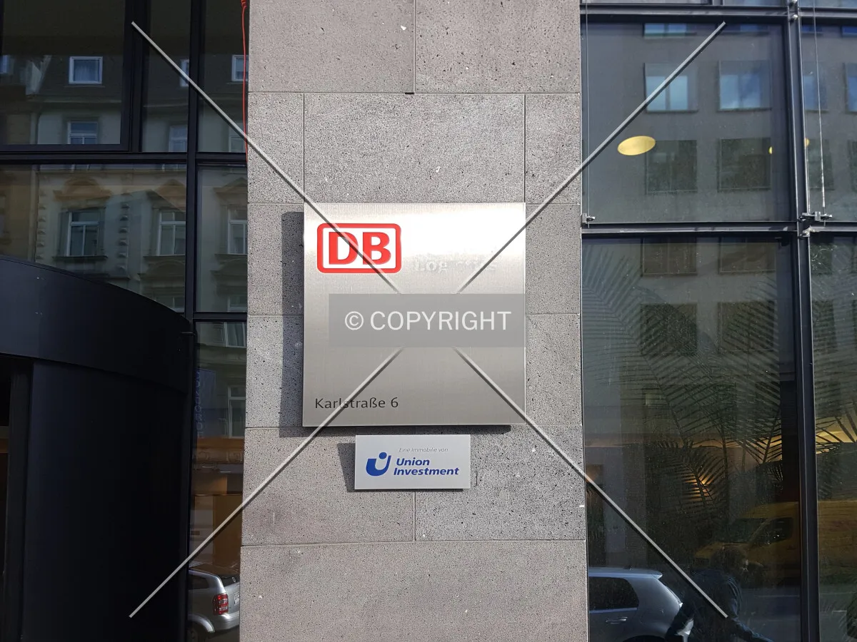 This property is owned by Union Investment - Tenant: Deutsche Bahn
