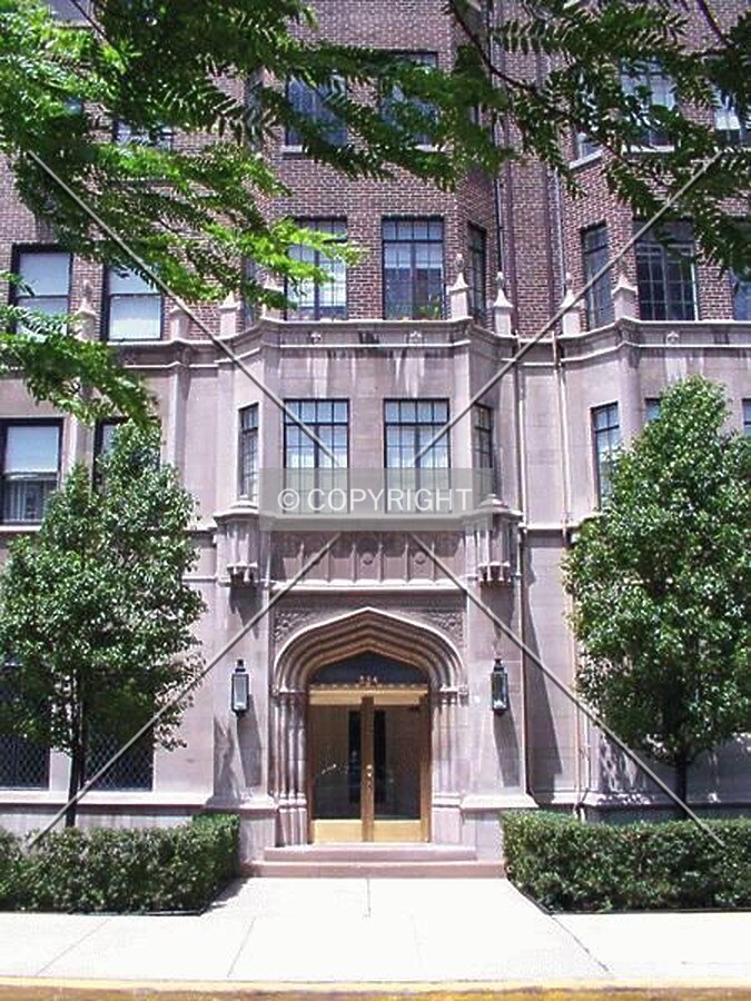 South entrance on Stratford