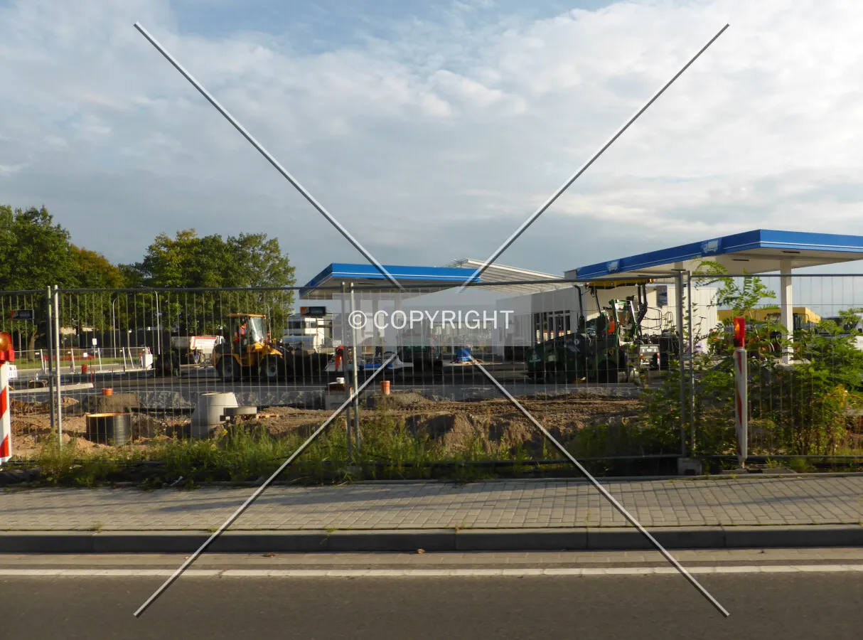 Photo 832-275-240