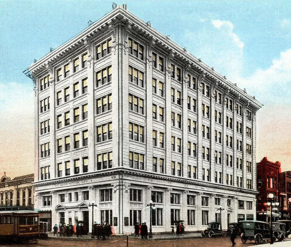 Vintage view from the norteast
