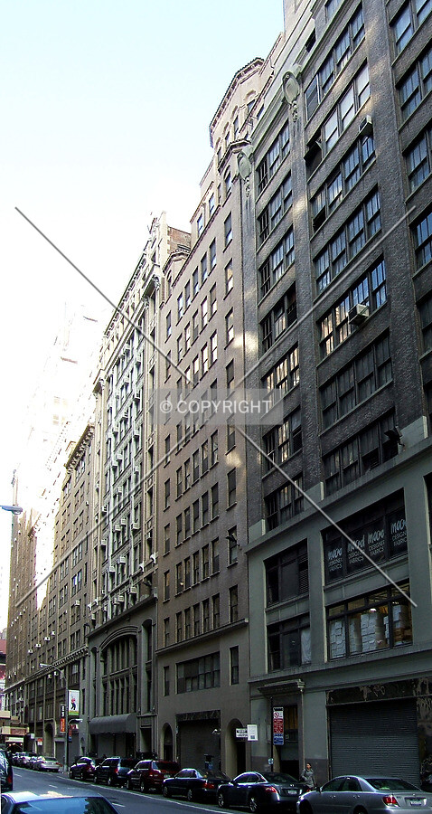 Photo 833-797-649
