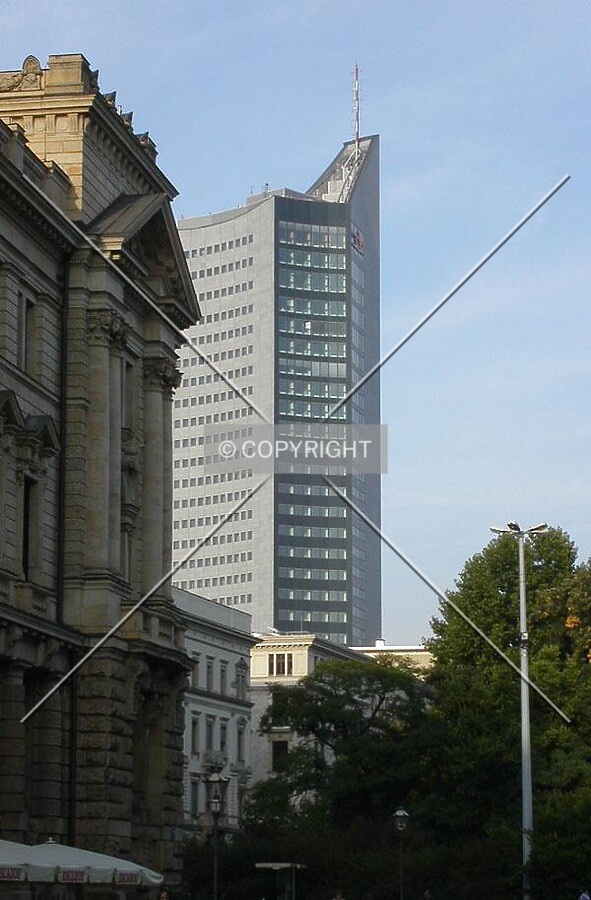 Building seen from the Goberment area