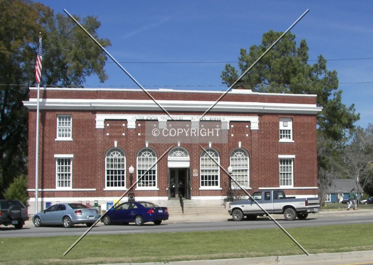 View from the south on Screven Street