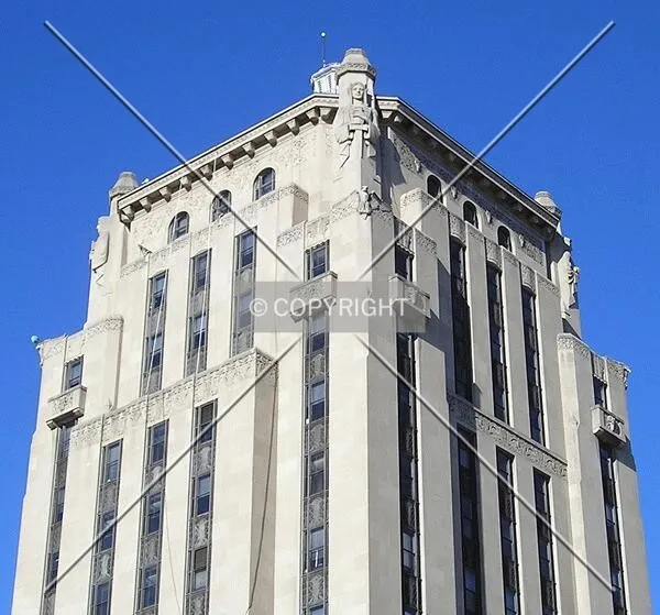 Southeast corner, upper floor detail
