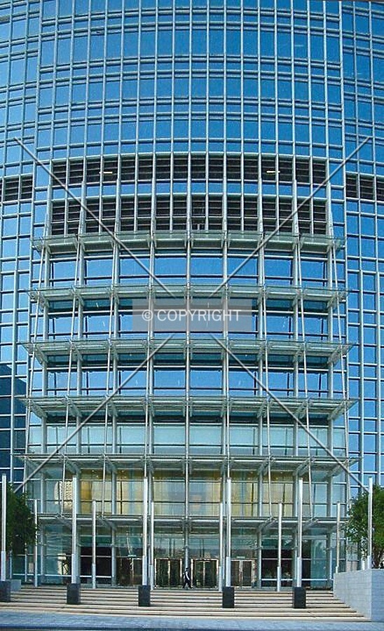 Man Yu Street entrance (east facing facade)
