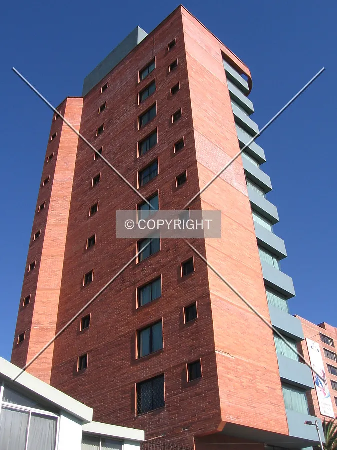 Back side viewed from Bélgica Street