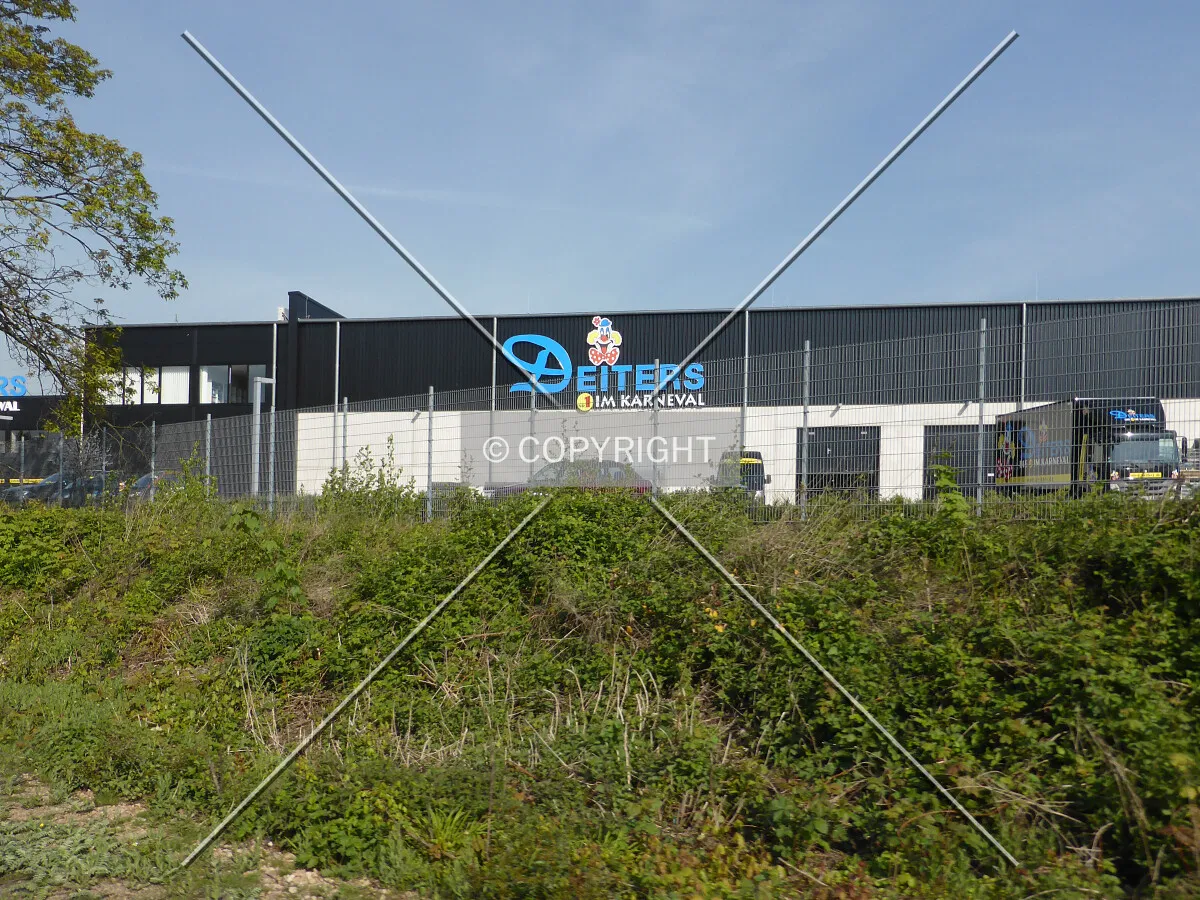 Photo 838-999-059