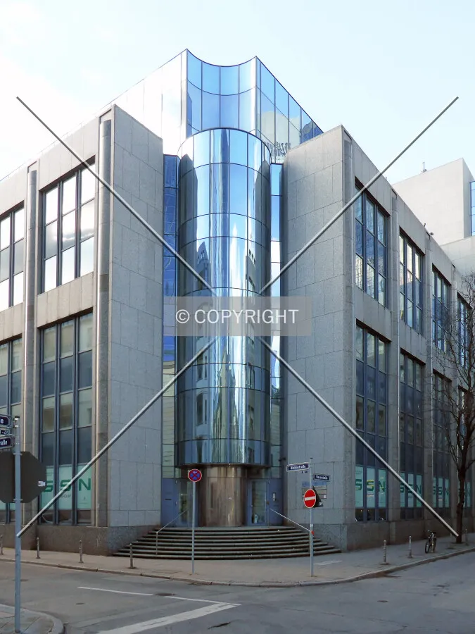 Photo 083-909-533