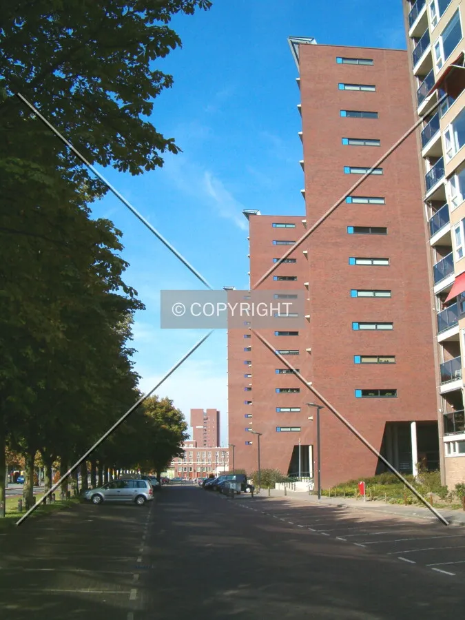 The Collonade-complex on the right and the Hermestoren in the distance