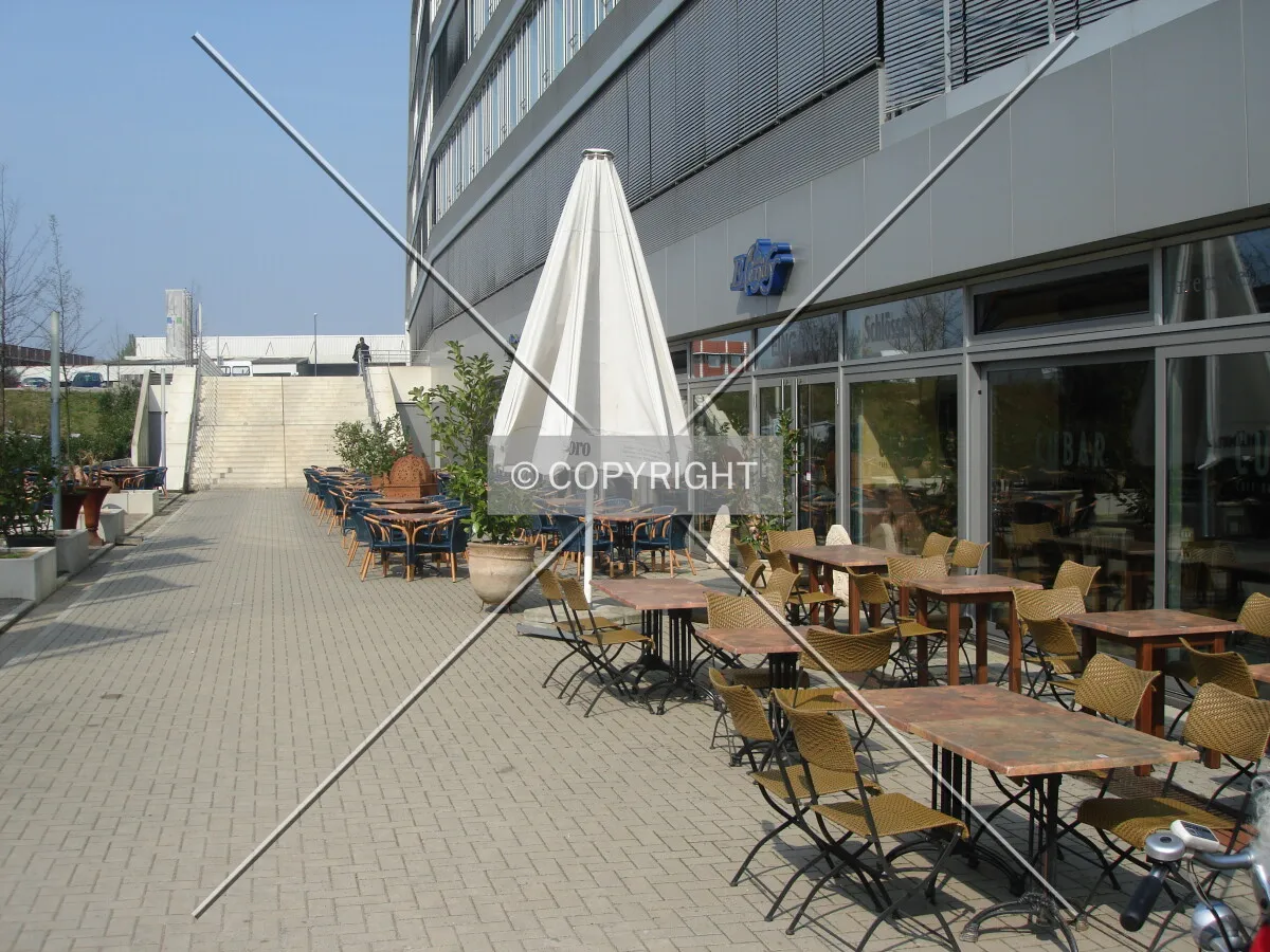 Gastronomy in the base