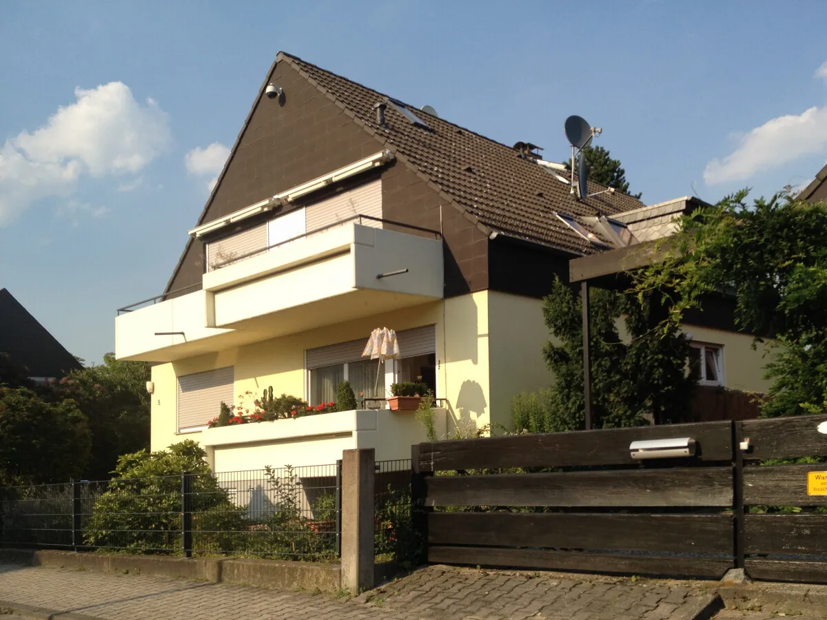Photo 084-453-377