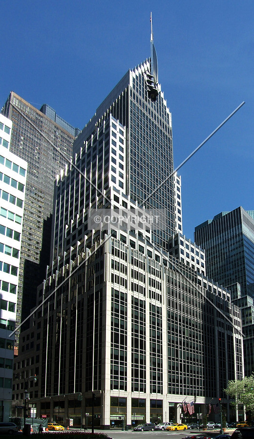 View from the southeast on Park Avenue