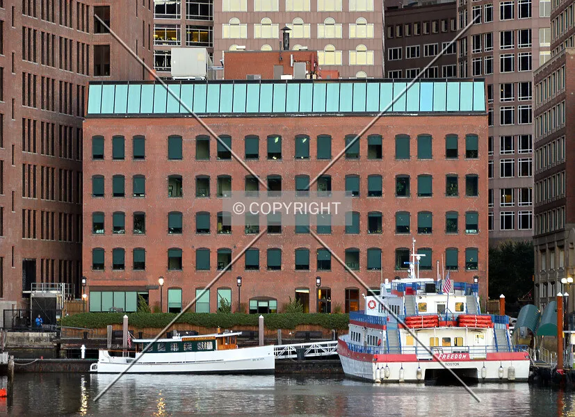Photo 084-516-483