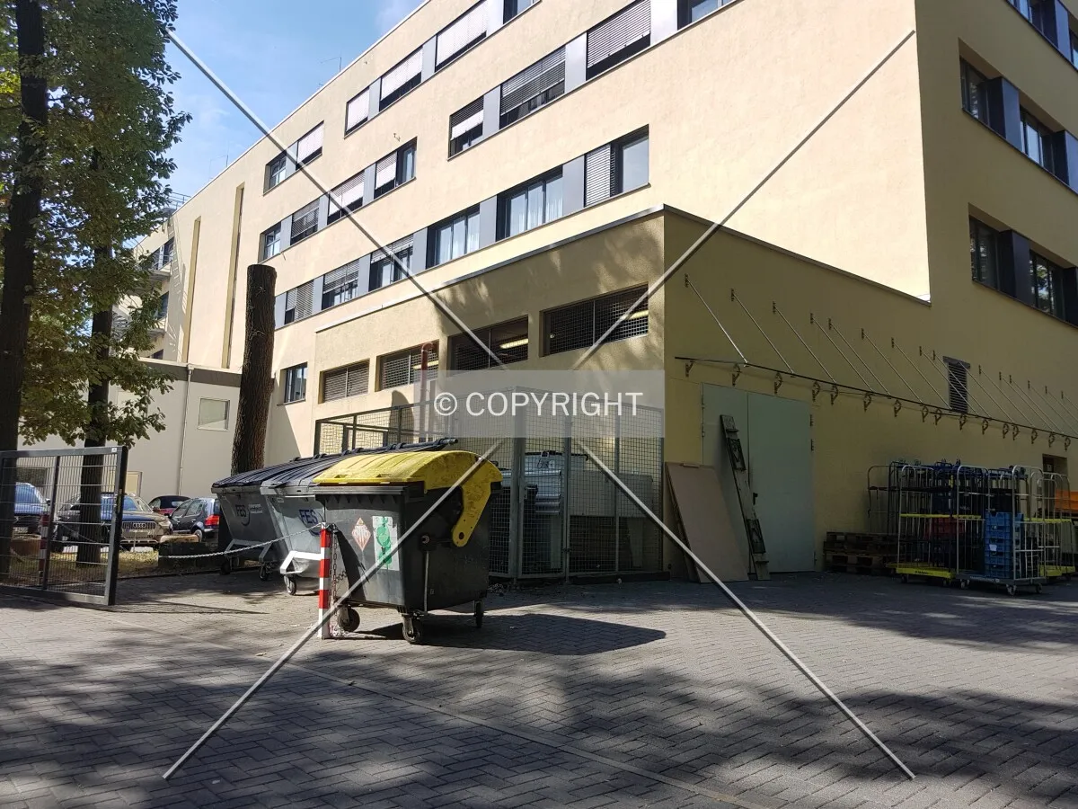 Photo 084-594-039