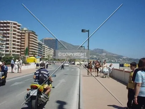 Promenade in direction Yaramar Hotel