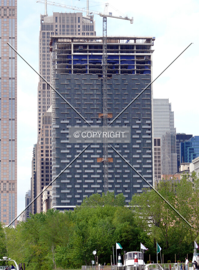View to the north from the Chicago River