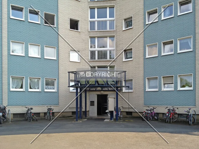 Photo 084-999-215