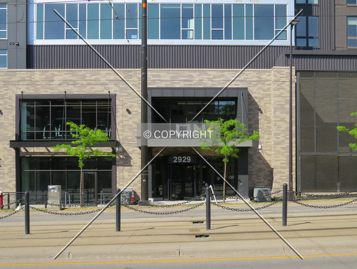 Entrance from across University Avenue SE
