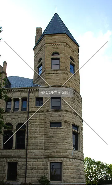 Wayne County Courthouse