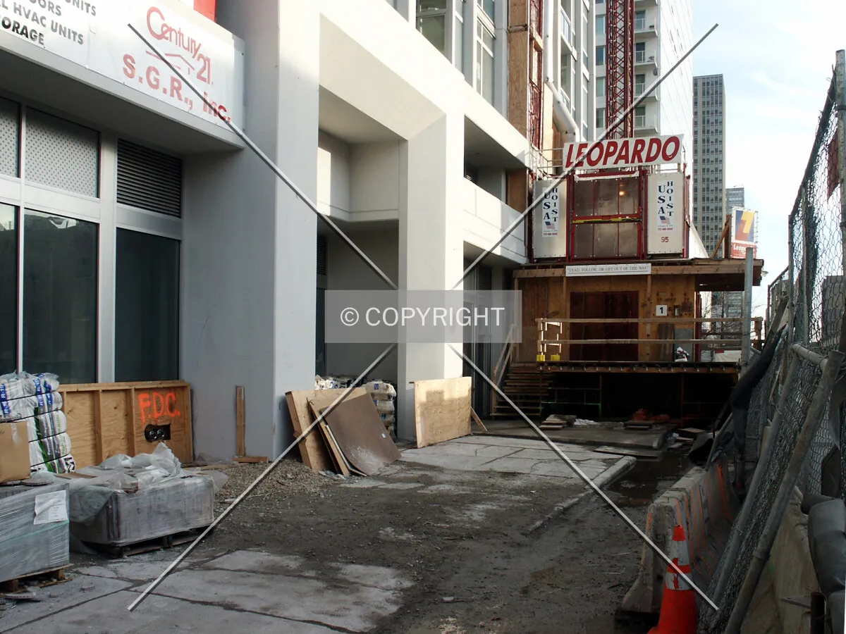 Ground floor and sidewalk on Michigan Avenue