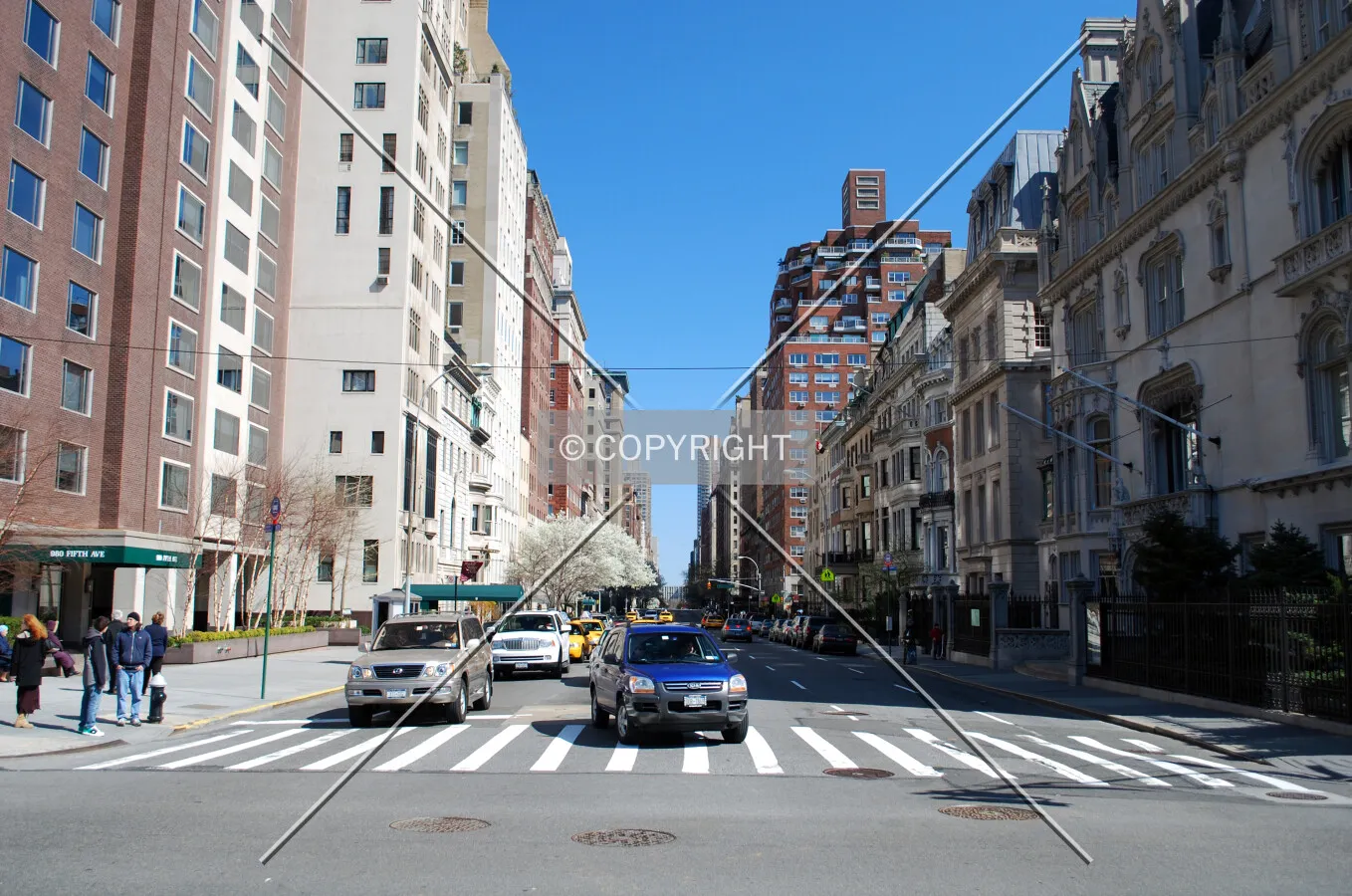 Looking eastward from 5th Avenue
