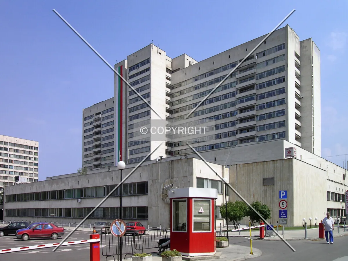 Full-height view
