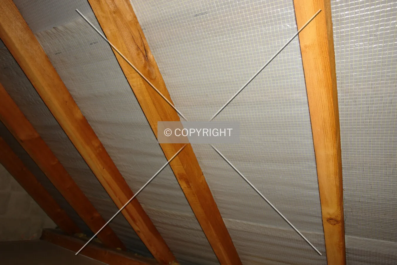 No insulation between roof beams