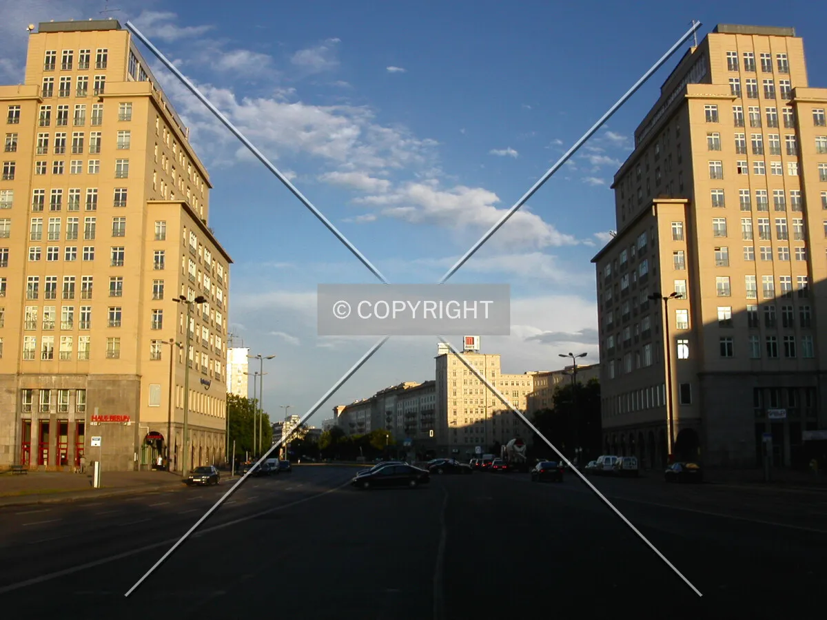 Along Karl Marx Alle