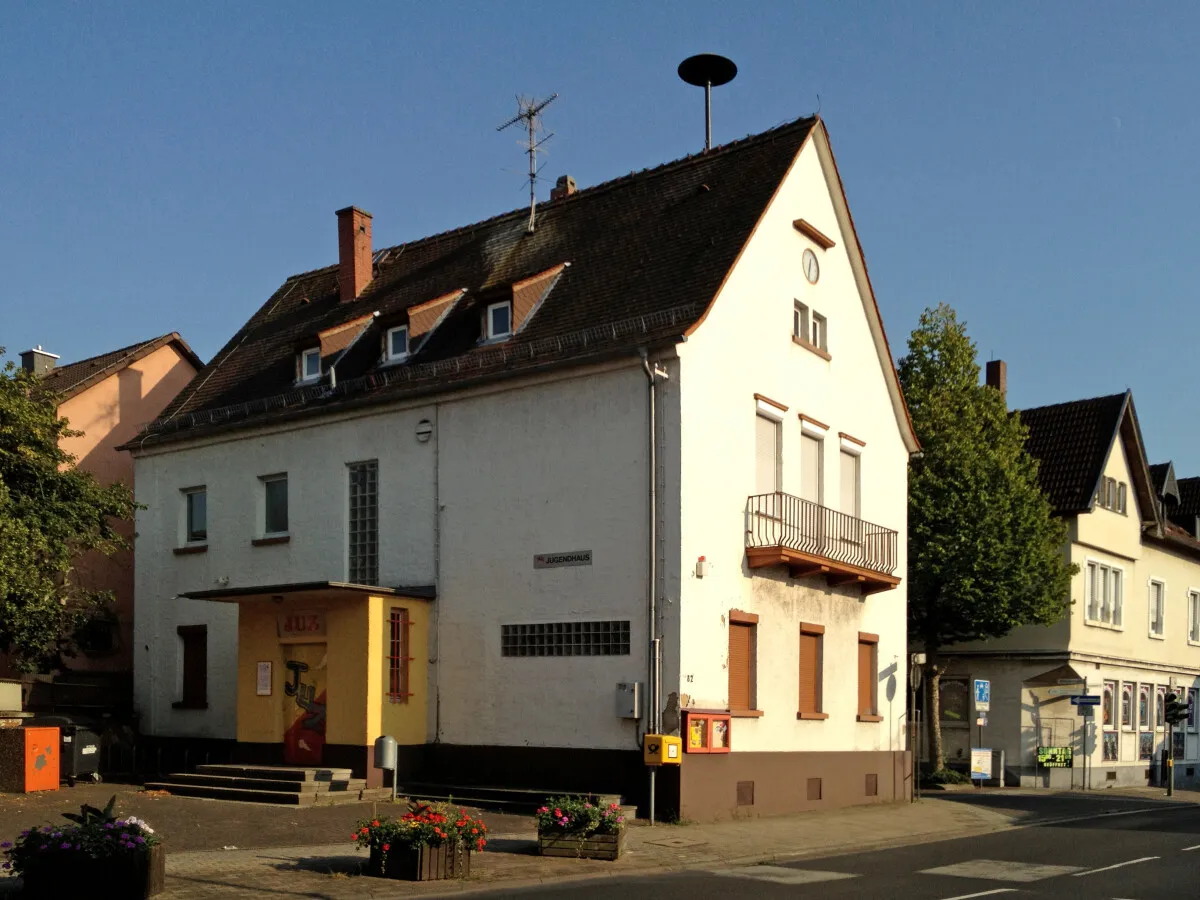 Photo 085-358-677