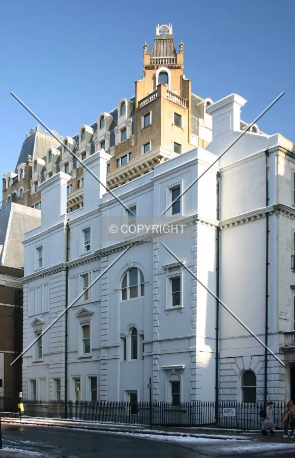 View of the southwest corner from the junction of Cavendish Place and Chandos Street