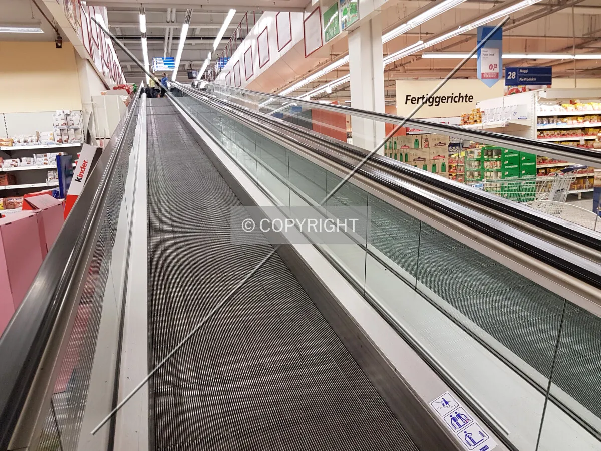 O&K escalator