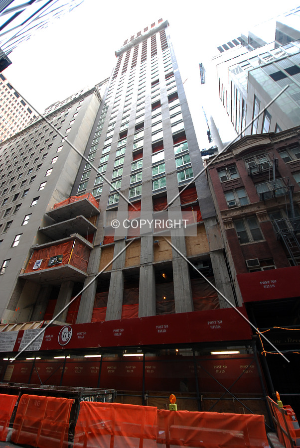 Looking up from Stone Street