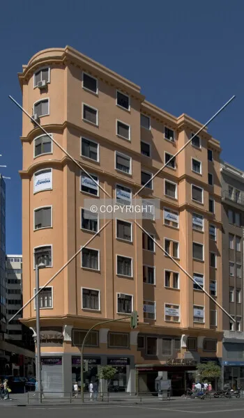 Photo 085-570-438