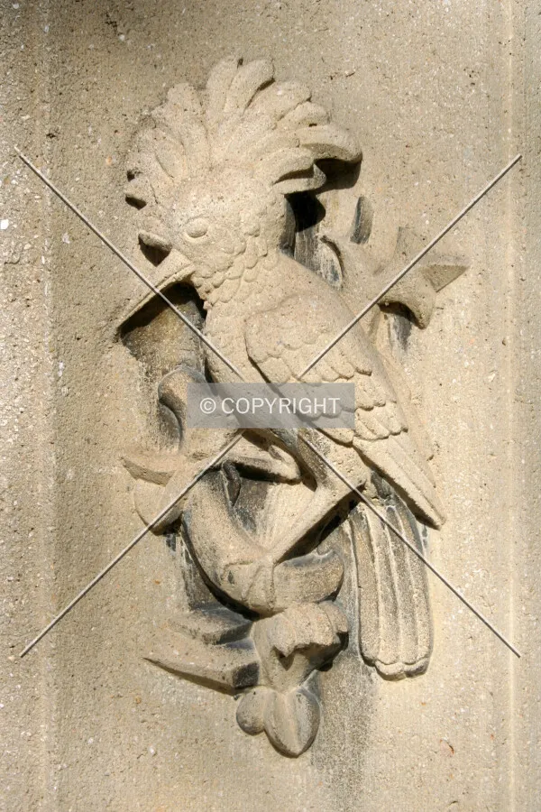 Hoopoe carving to the left of the main doorway