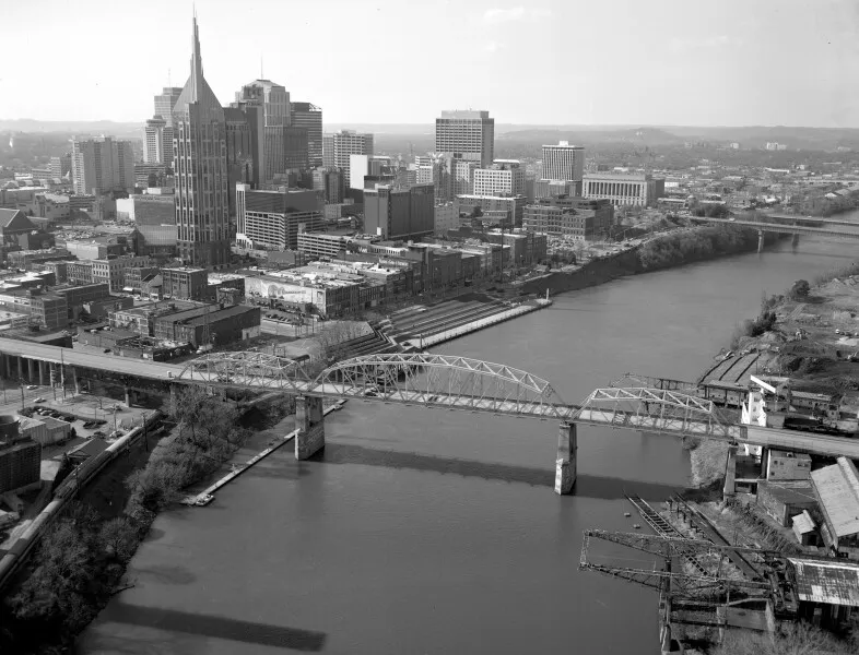 Photo 085-643-206