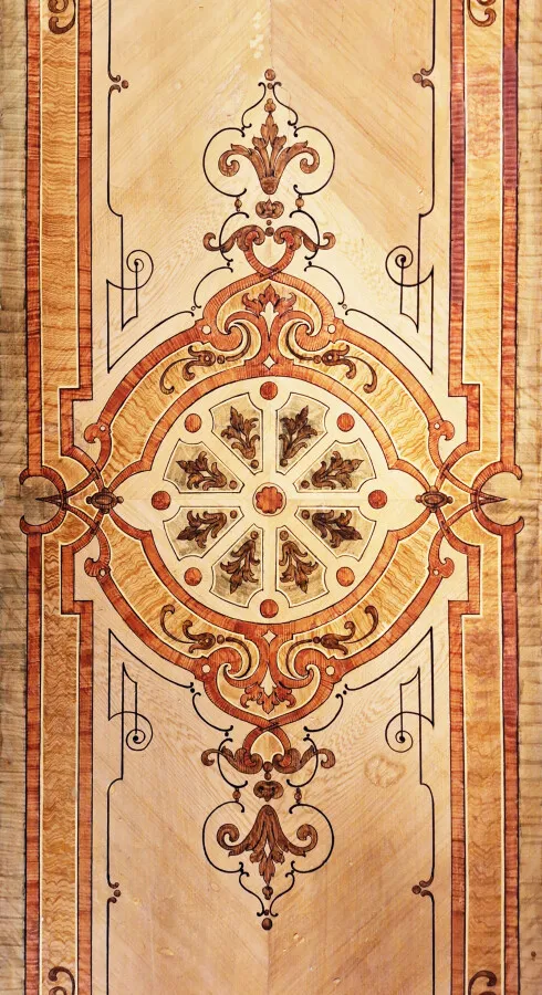 Main entrance ceiling