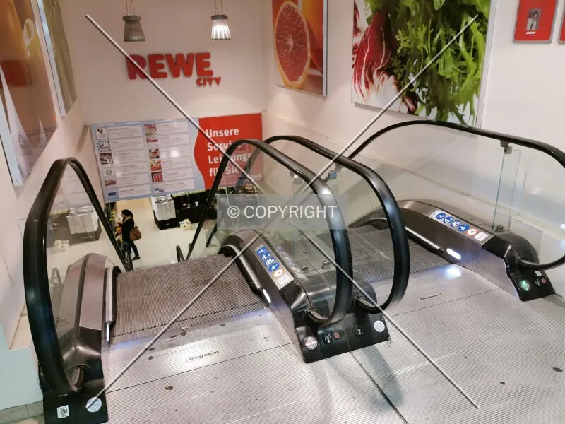 Photo 085-842-067
