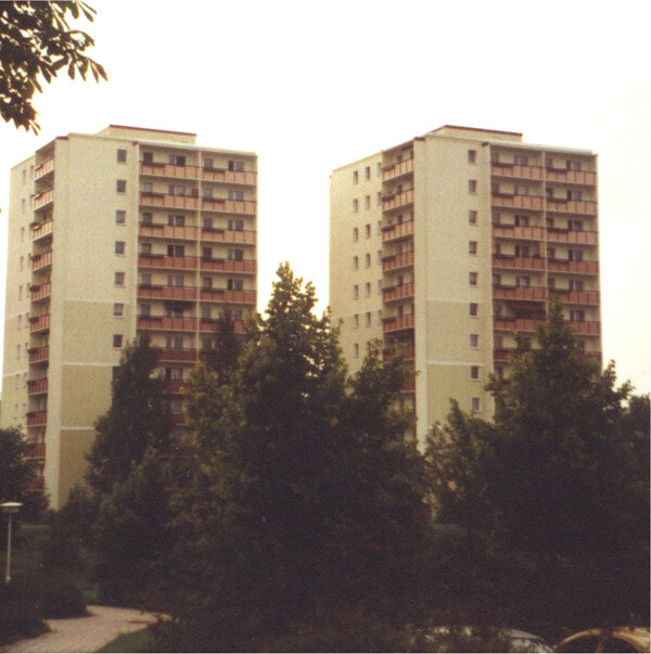 Aurorahügel 8 (left) and Aurorahügel 9 (right)