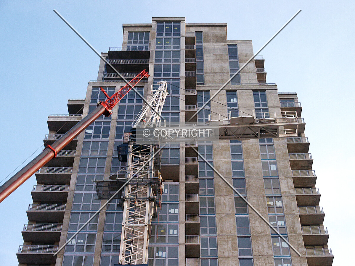 Tower crane in the process of disassembly