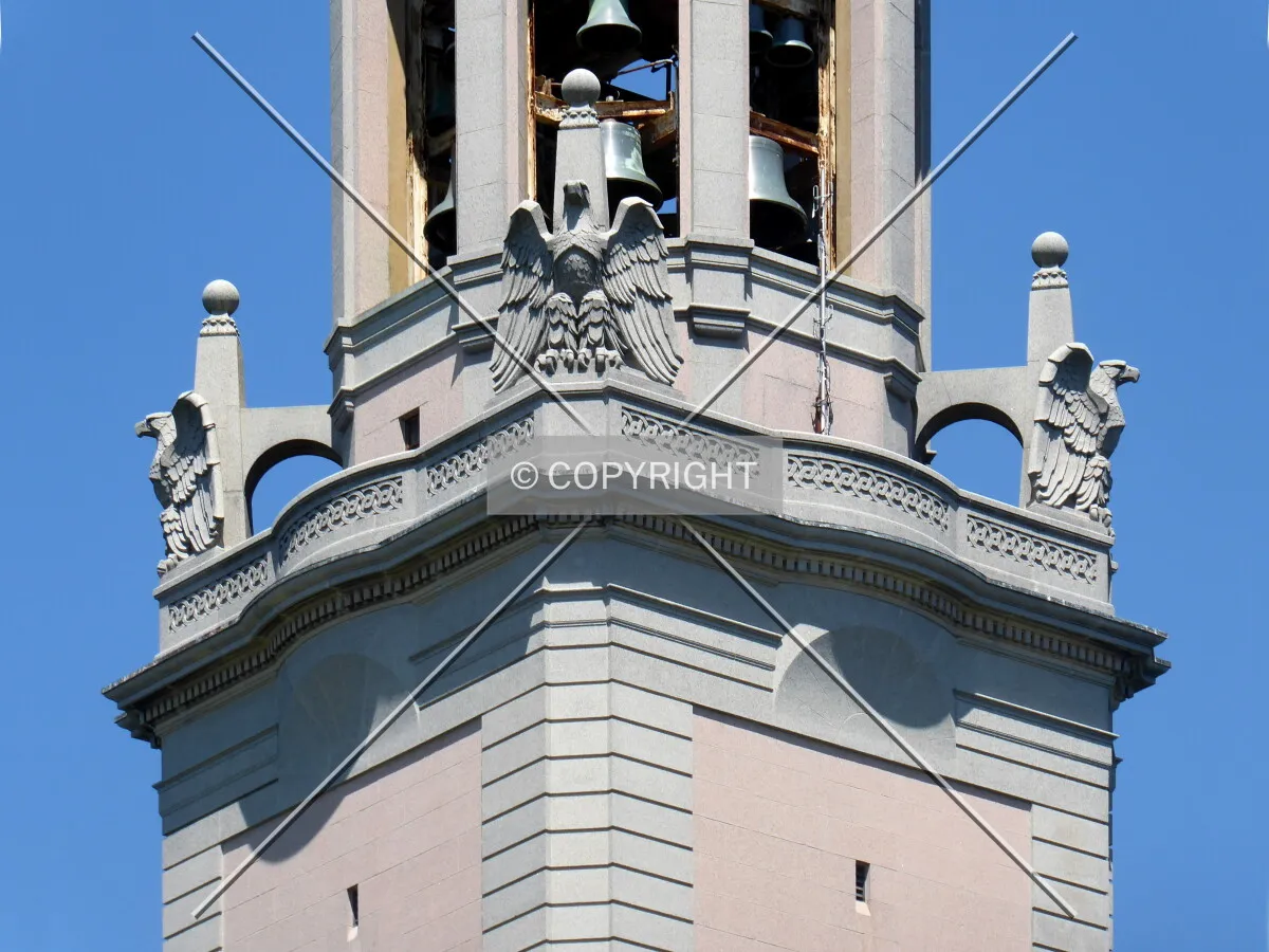 Eagle sculptures atop the tower