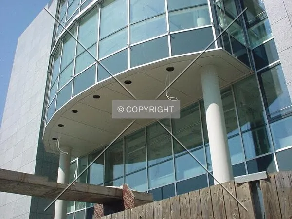Facade detail of low-rise wing