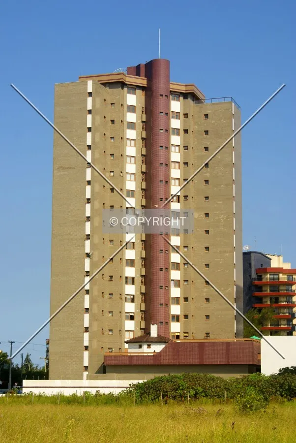 Rear view from Plínio Kroef Street