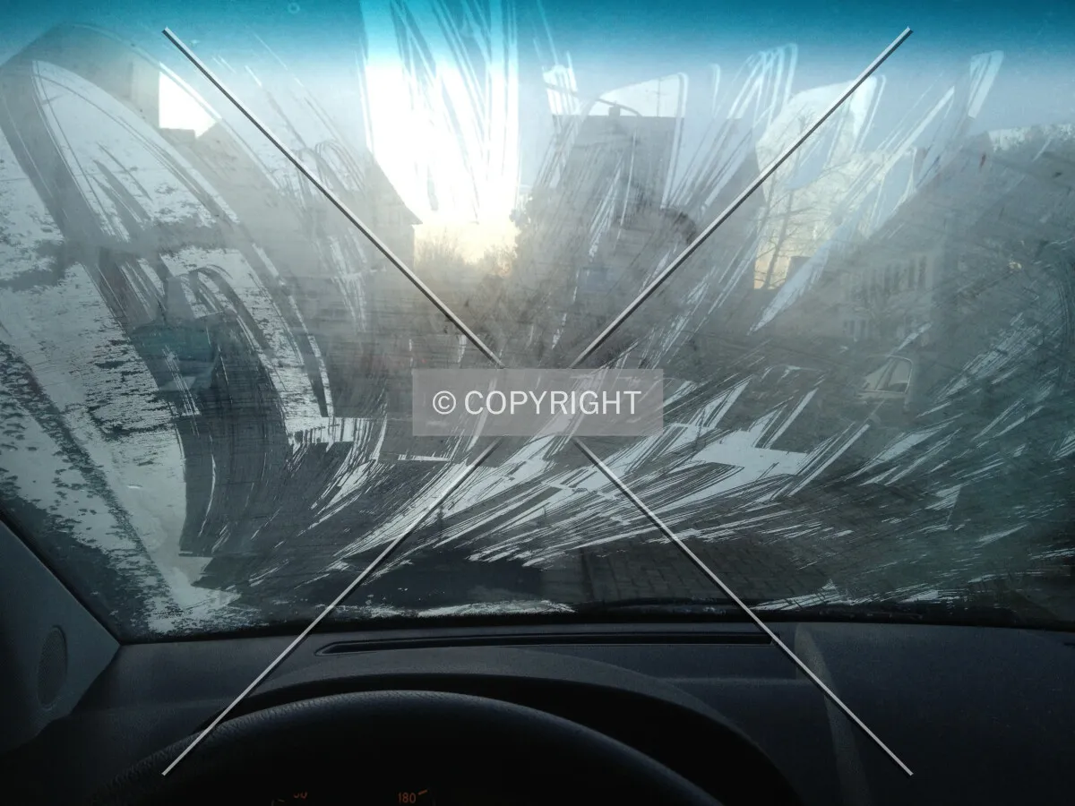 Do not drive the car when your windscreen is foggy or iced