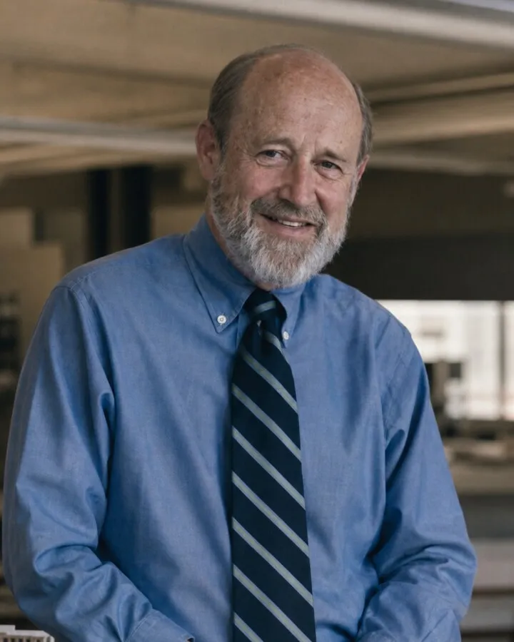Bruce Fowle