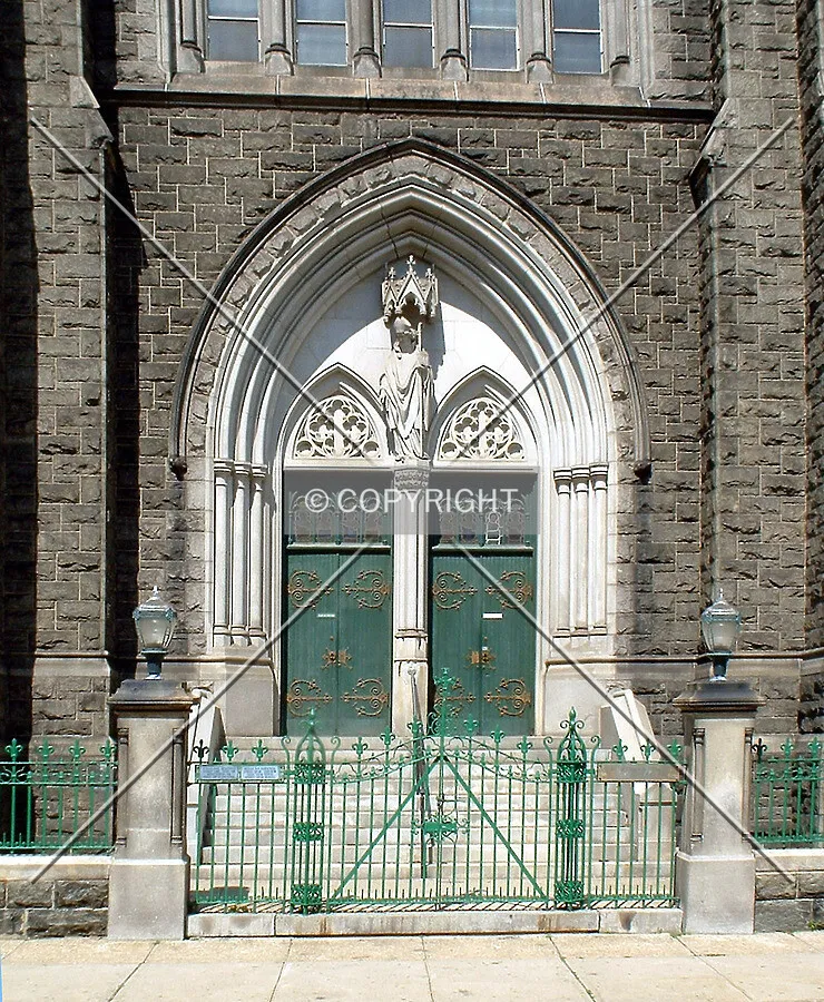 Main entrance on Court Street