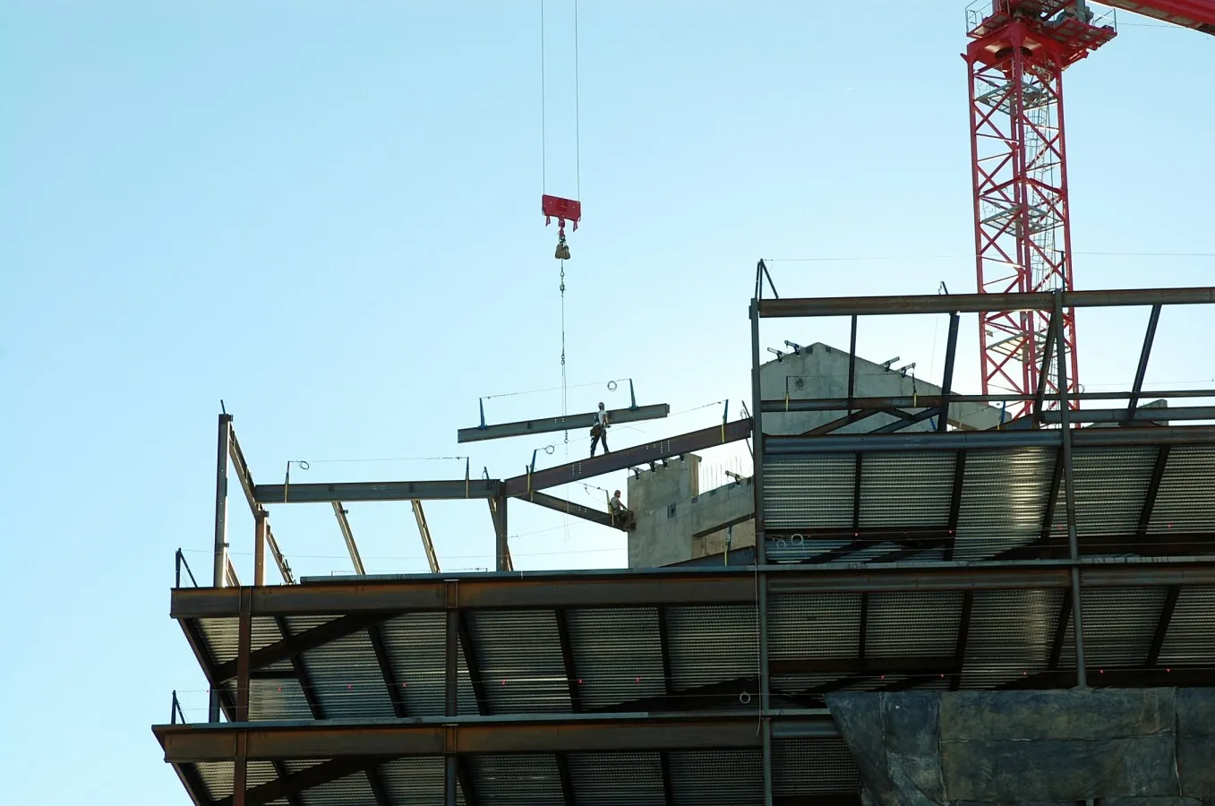 Ironworker on the steel beams
