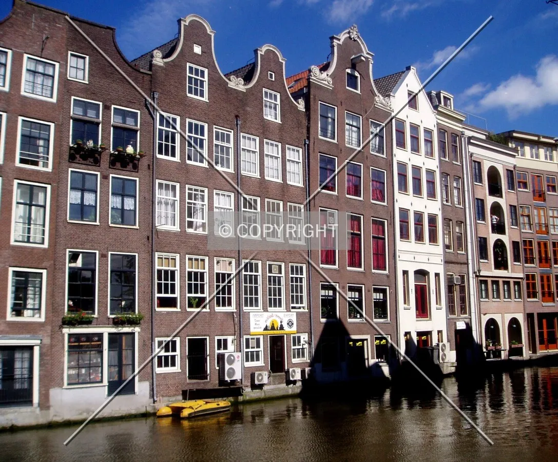Beautiful row homes in the Centrum district