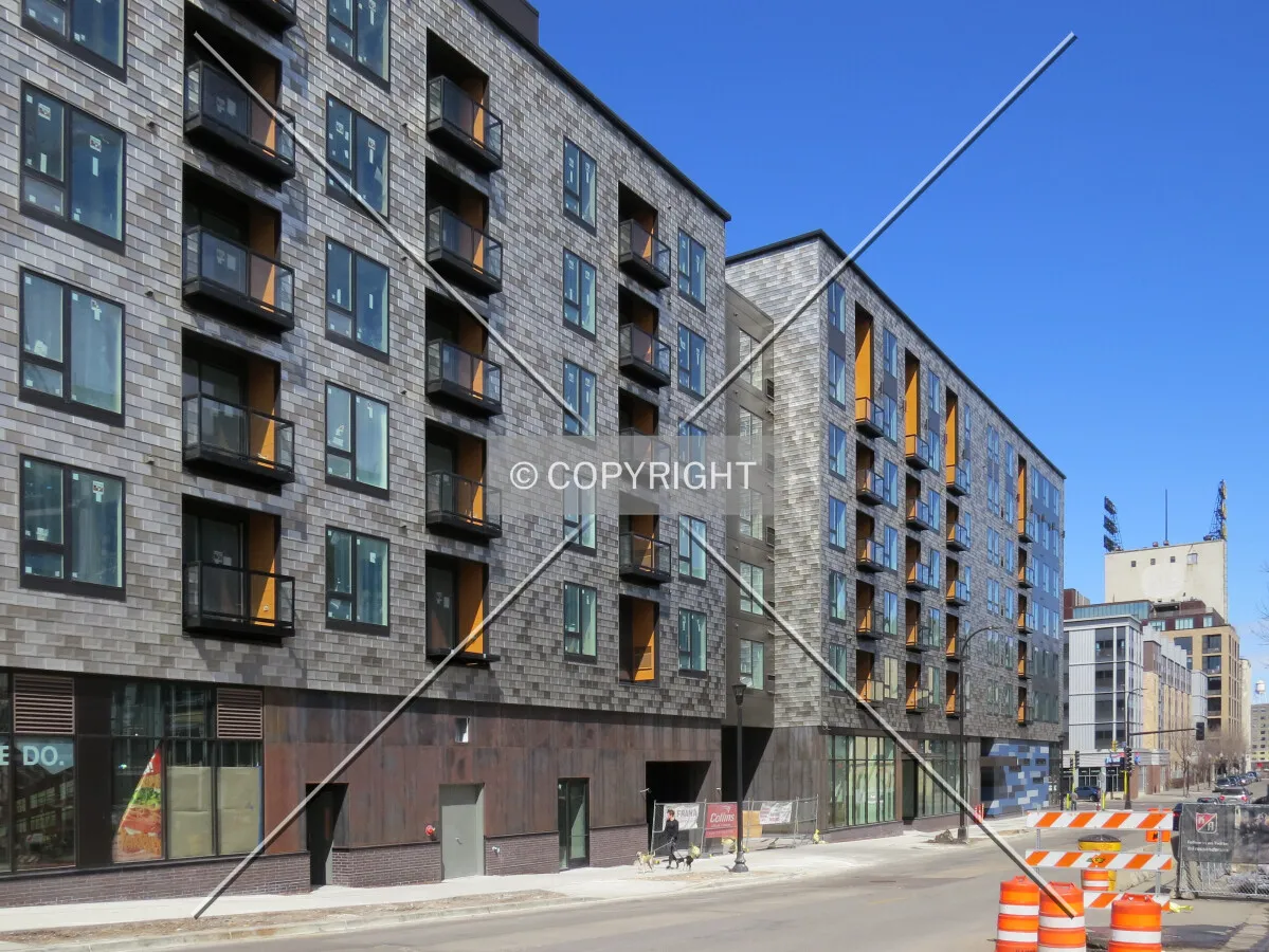 View to the north along Chicago Avenue